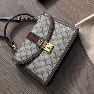 Gucci Ophedia Medium Top Handle in GREAT condition.